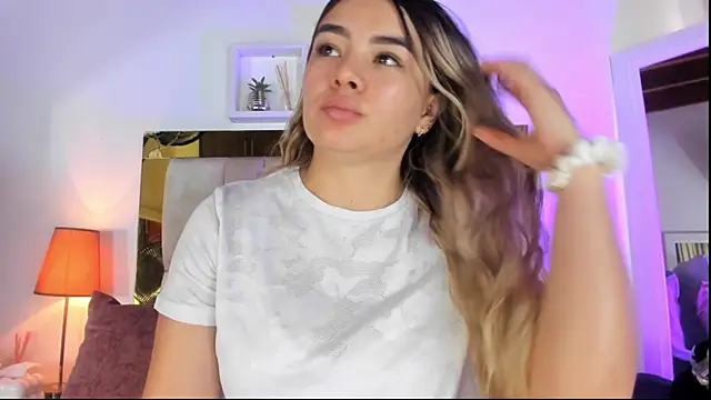 emmy r online show from October 17, 12:08 pm