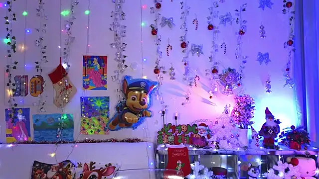 ImBonBon online show from January 10, 10:15 pm