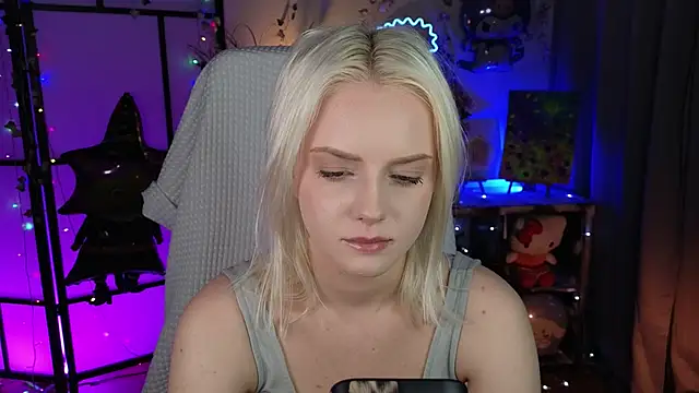 ImBonBon online show from November 9, 1:15 am