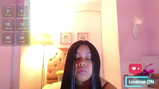 Nahom1  online show from November 19, 10:43 pm