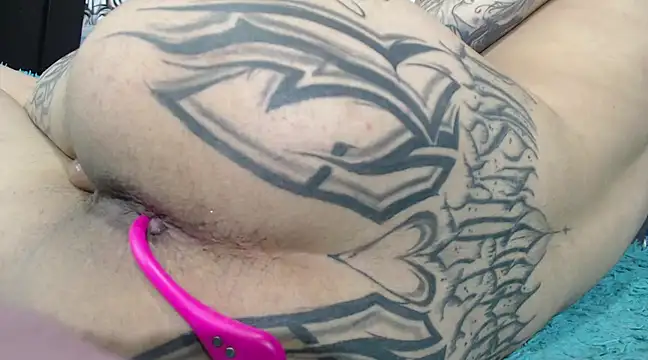 emma onassis 17 online show from February 4, 11:16 am