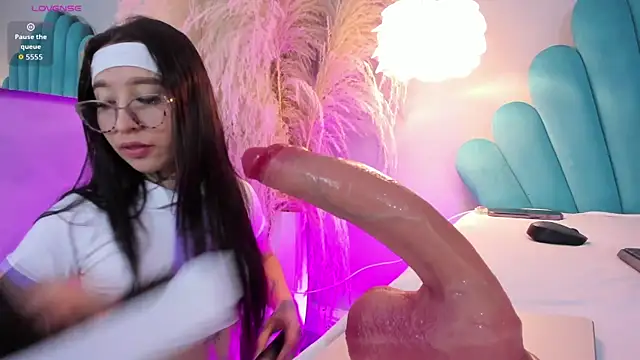 EriKlein online show from November 20, 10:53 pm