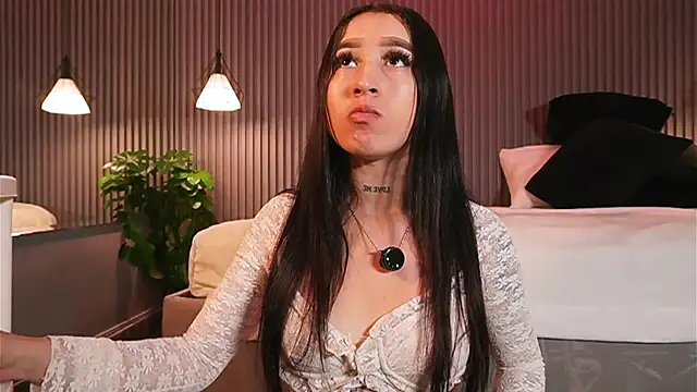 EriKlein online show from February 19, 7:54 pm