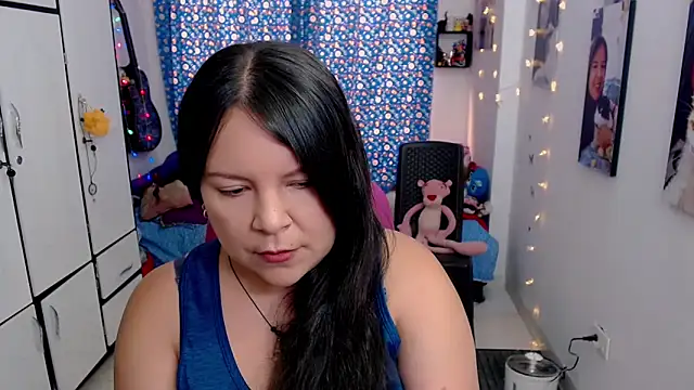 Snapshot of claryssa_ chatting on September 8, 7:13 pm claryssa online show from September 8, 7:13 pm