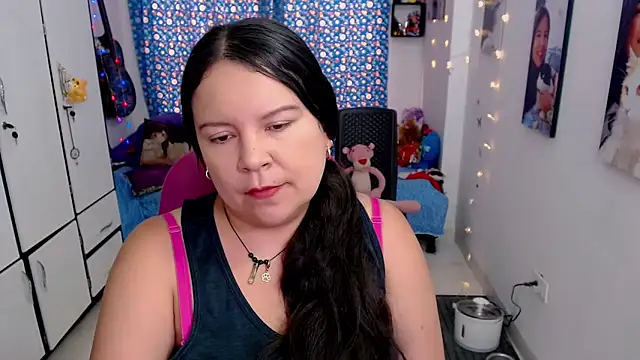 Snapshot of claryssa_ chatting on September 16, 7:48 pm claryssa online show from September 16, 7:48 pm