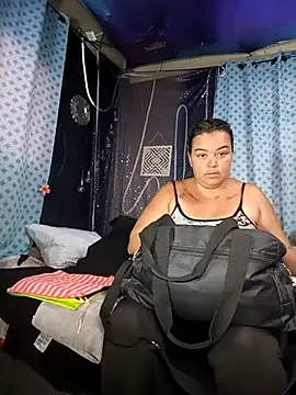 Horny kaylee online show from February 19, 10:17 pm