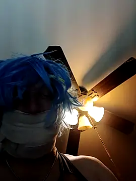 Snapshot of Hugebwc102 chatting on February 4, 12:22 pm Hugebwc102 online show from February 4, 12:22 pm