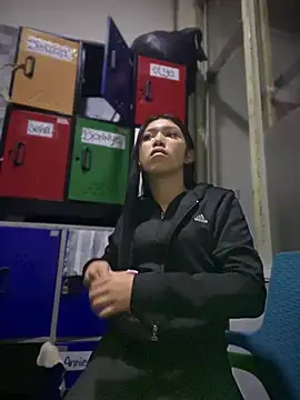 Snapshot of emily_rosse04 chatting on March 15, 11:29 am emily rosse04 online show from March 15, 11:29 am