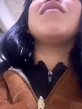 Snapshot of emily_rosse04 chatting on October 13, 12:05 pm emily rosse04 online show from October 13, 12:05 pm