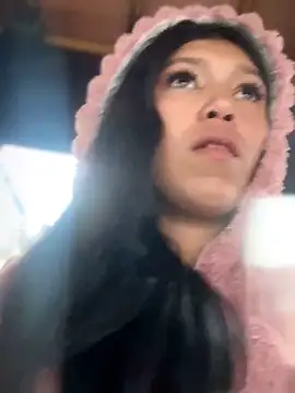 emily rosse04 online show from March 31, 11:32 am