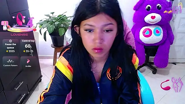 emily rosse04 online show from April 20, 12:30 pm