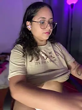 CurlyGirl 1 online show from March 6, 12:51 am