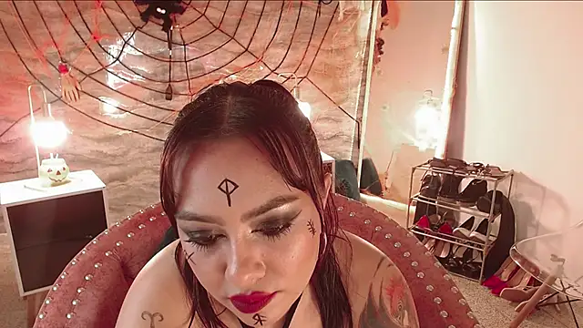 samara smithh online show from October 25, 11:51 am