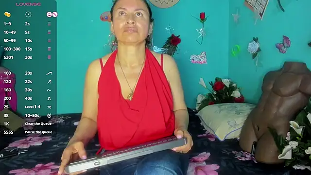 SheraHadee online show from March 13, 1:56 am