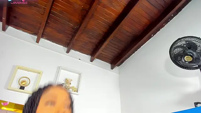 Snapshot of angel_dthroatt chatting on December 28, 12:03 pm angel dthroatt online show from December 28, 12:03 pm