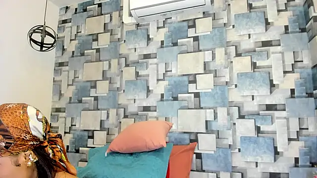 angel dthroatt online show from April 22, 12:07 pm