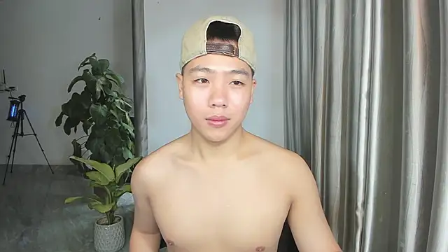 Oliver Nl online show from March 20, 3:13 am