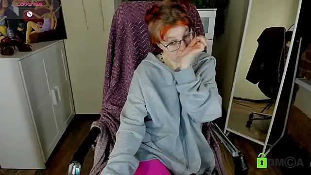 Melissa Wells online show from November 15, 3:48 am