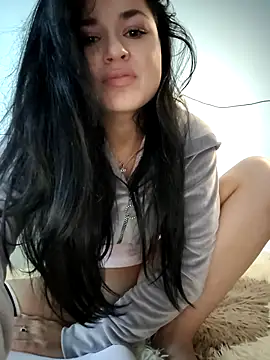 Snapshot of AlisaDoll444 chatting on September 26, 6:06 am AlisaDoll444 online show from September 26, 6:06 am