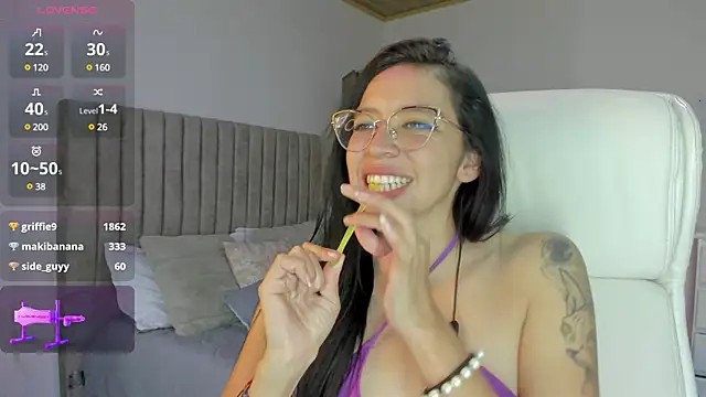 Katty mouth online show from December 10, 9:43 pm