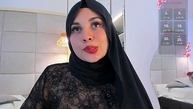 Snapshot of _anjum_ chatting on December 17, 3:06 pm anjum online show from December 17, 3:06 pm
