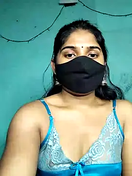 Luv Adite20 online show from February 1, 8:26 pm