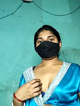 Luv Adite20 online show from March 7, 9:06 pm