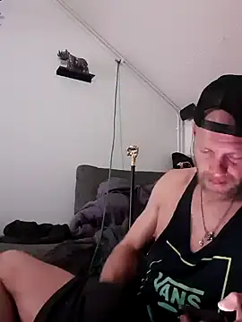 eltoulou online show from January 10, 12:49 am