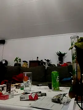 eltoulou online show from March 11, 10:20 pm