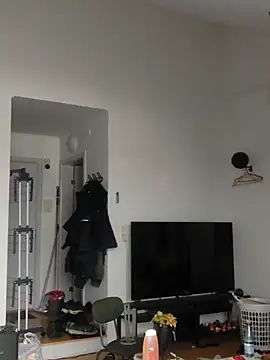 eltoulou online show from March 12, 11:42 am