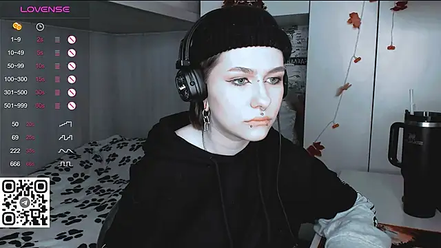 say mary online show from March 8, 4:17 pm