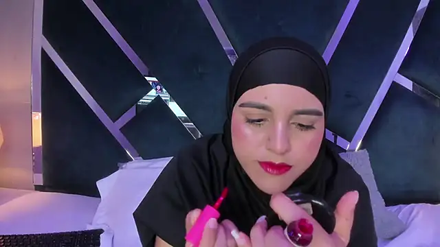 Nahid Jaziri1 online show from October 4, 8:18 pm