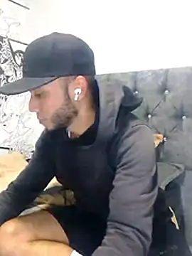  MatScott  online show from January 17, 3:11 am