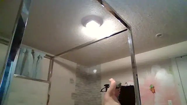 BeckiTooSweet online show from October 6, 6:00 am