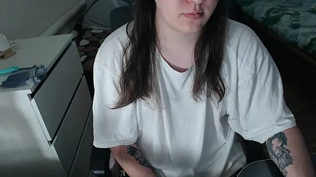 EvaMiron online show from November 15, 8:33 am