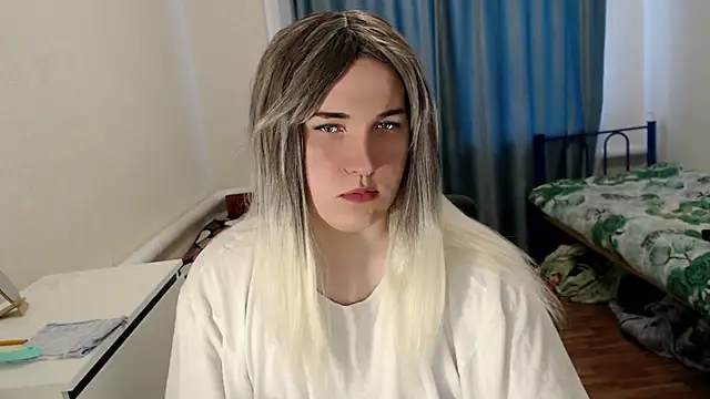 EvaMiron online show from April 15, 3:13 am