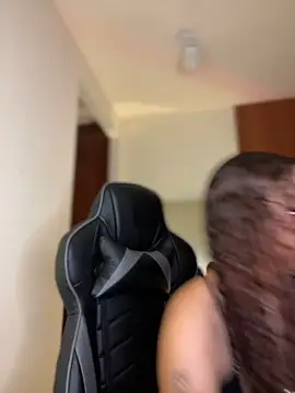 Snapshot of gretta_kler1 chatting on December 22, 10:36 pm gretta kler1 online show from December 22, 10:36 pm