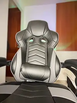 Snapshot of gretta_kler1 chatting on February 23, 7:28 pm gretta kler1 online show from February 23, 7:28 pm