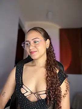 Snapshot of gretta_kler1 chatting on March 19, 2:35 pm gretta kler1 online show from March 19, 2:35 pm