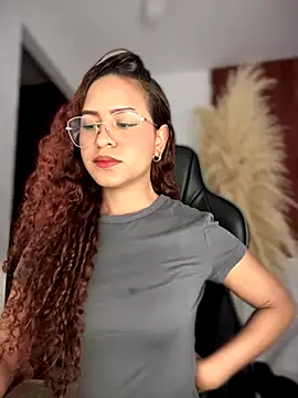 Snapshot of gretta_kler1 chatting on October 19, 3:12 pm gretta kler1 online show from October 19, 3:12 pm