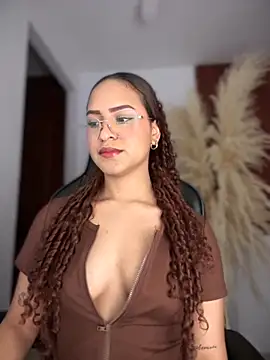 Snapshot of gretta_kler1 chatting on November 17, 10:15 pm gretta kler1 online show from November 17, 10:15 pm