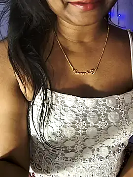 FANTASY QUEEN 07 online show from March 6, 9:58 am