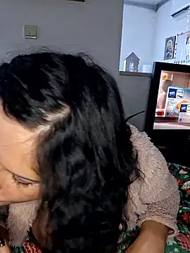 anaaamariaaaa online show from January 18, 11:36 am