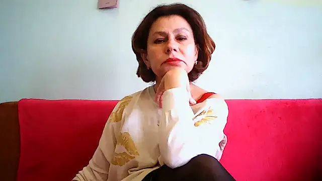 Mat Elenore online show from February 3, 6:51 am