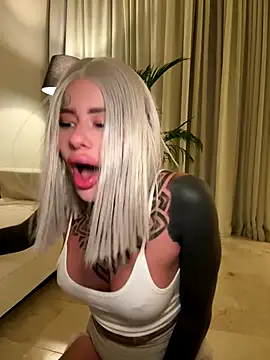 bambixboo online show from September 15, 8:31 pm