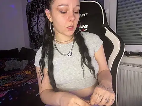 kinkygirl420x online show from January 30, 9:04 pm