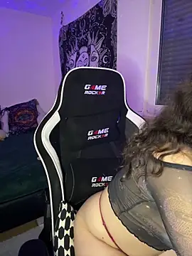 kinkygirl420x online show from March 12, 10:39 pm