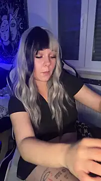 kinkygirl420x online show from October 13, 8:09 pm