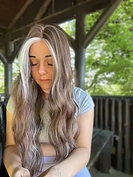 kinkygirl420x online show from April 17, 11:46 am