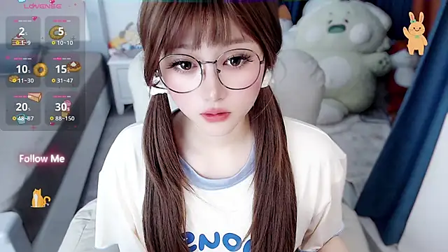 Snapshot of Sweet-18wanwan chatting on May 25, 10:27 pm Sweet-18wanwan online show from May 25, 10:27 pm